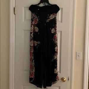 Floral halter jumpsuit